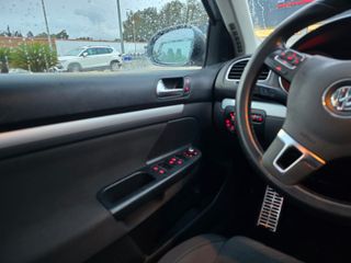 Volkswagen Golf 2011