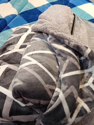 Edredón Sherpa 260x260 + 2 Fundas Almohada