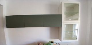 Mueble almacenaje y vitrinas salon