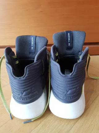 Tenis de baloncesto Under Armour Hombre Talla 39.5