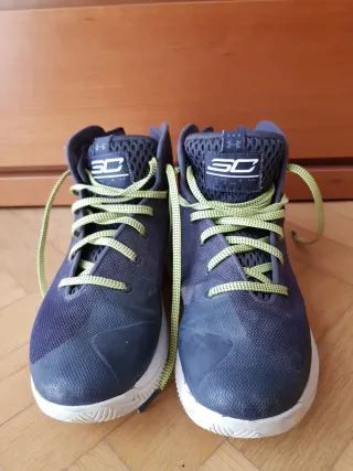 Tenis de baloncesto Under Armour Hombre Talla 39.5