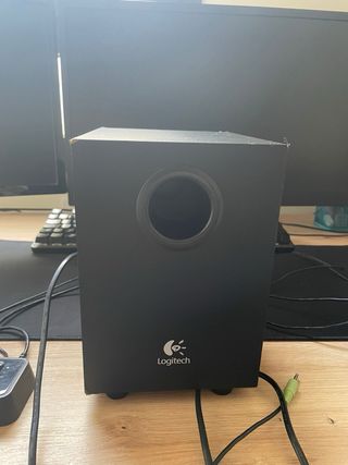 Altavoces Logitech 2.1 Negro/Plata