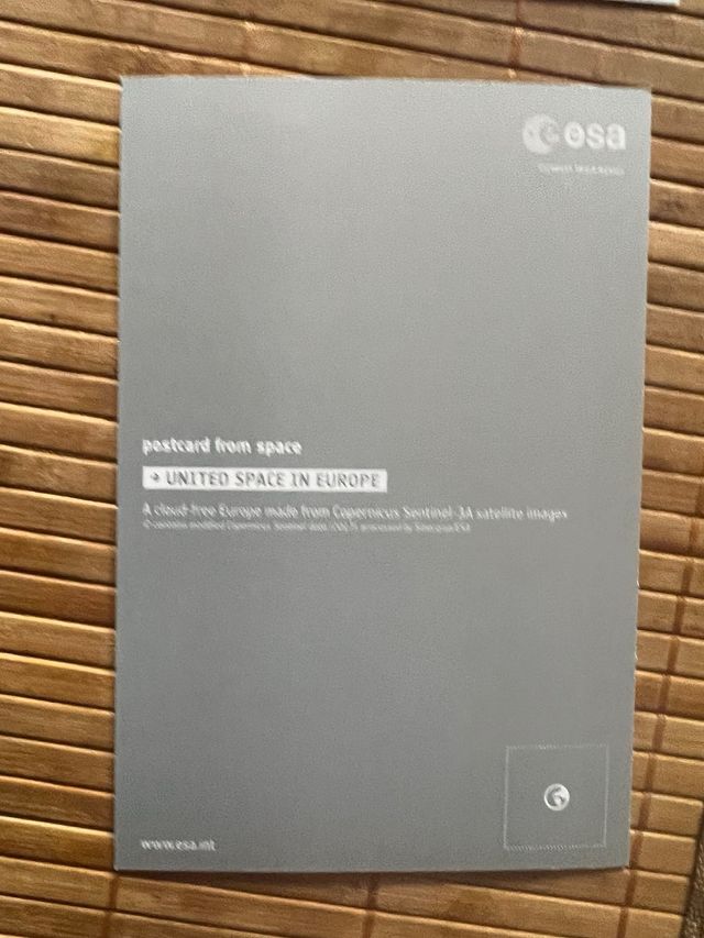 Postales con imágenes satélite. Agencia espacial E