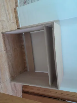 Escritorio de madera color beige/marrón