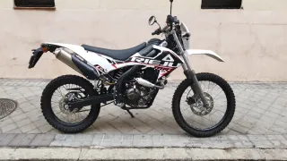Rieju MRT 125
