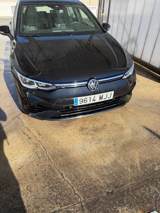 Volkswagen Golf R