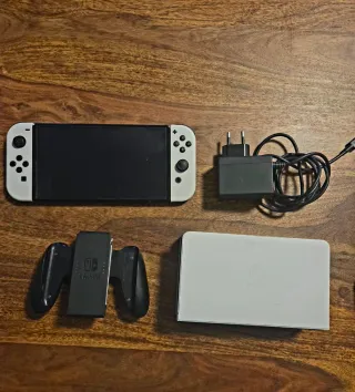 Nintendo Switch OLED Blanca + Accesorios