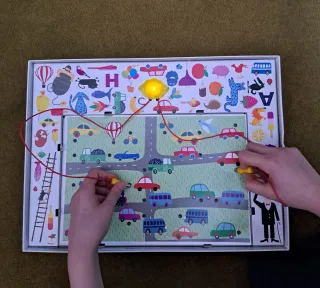 Juego electrónico Conecta 2