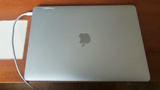 MacBook Air Apple Plata