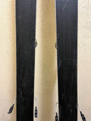 Esquís LINE Chronic 178cm Freestyle + fijaciones