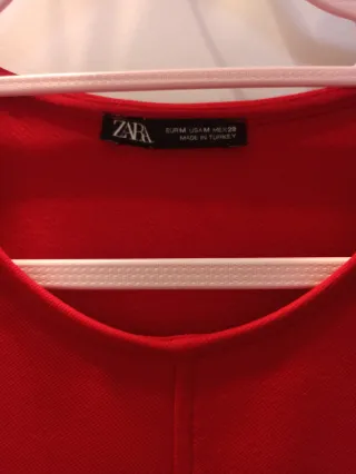 Vestido rojo Zara