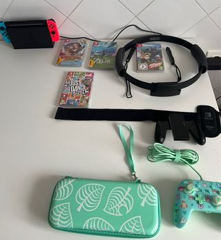 Pack Nintendo Switch + 4 Juegos