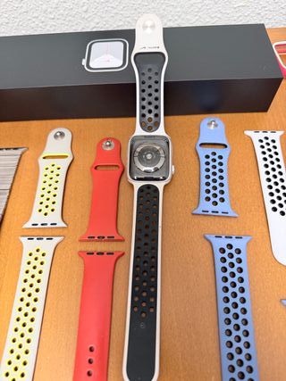 Apple Watch Nike Serie 5 44mm Plata