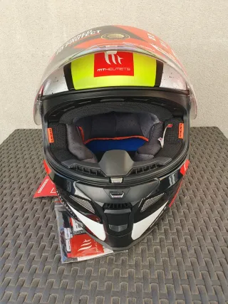 Cascos de moto MT Helmets