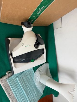 Lavapavimenti Folletto + 3 panni e dosatore