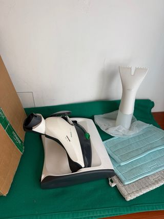 Lavapavimenti Folletto + 3 panni e dosatore