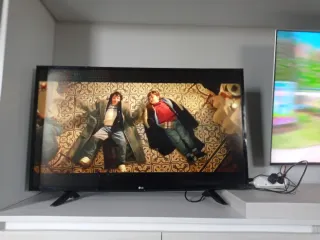 TV LG 43 pulgadas 43LF510V