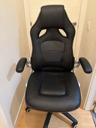 Silla de oficina ergonómica negra