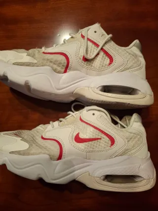 Zapatillas Nike Air Max gris y Rosas