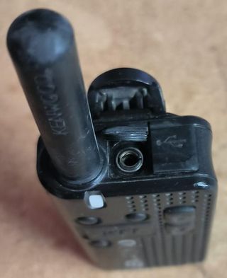 Walkie Talkies Kenwood