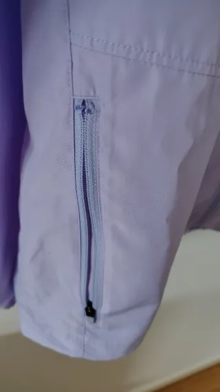 Chaqueta ASICS Running core jacket Talla L Mujer