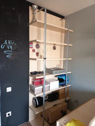 Conjunto juvenil:cama, mesita, escritorio, estante