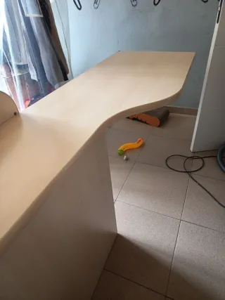 Conjunto juvenil:cama, mesita, escritorio, estante