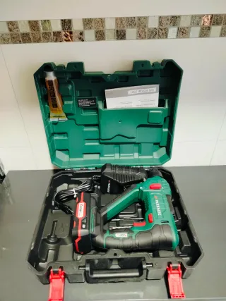 Parkside 20V Taladro Percutor + Brocas