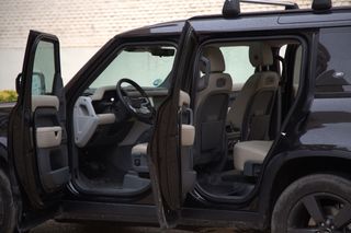 LAND-ROVER Defender 110 3.0D l6 MHEV S AWD Aut