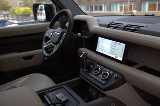 LAND-ROVER Defender 110 3.0D l6 MHEV S AWD Aut