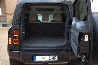 LAND-ROVER Defender 110 3.0D l6 MHEV S AWD Aut