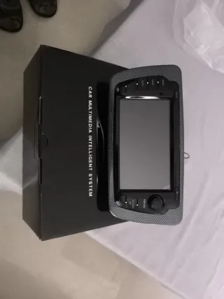 Radio Android 14 Erisin 8-Core 4GB+64GB GPS