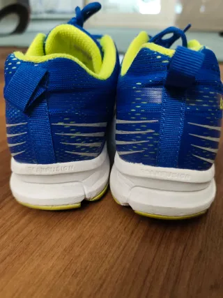 Zapatillas Reebok Azul y Amarillo