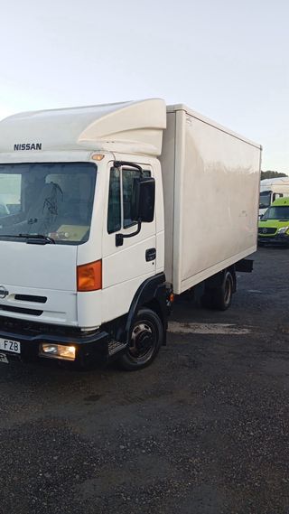 Camión Nissann 2007