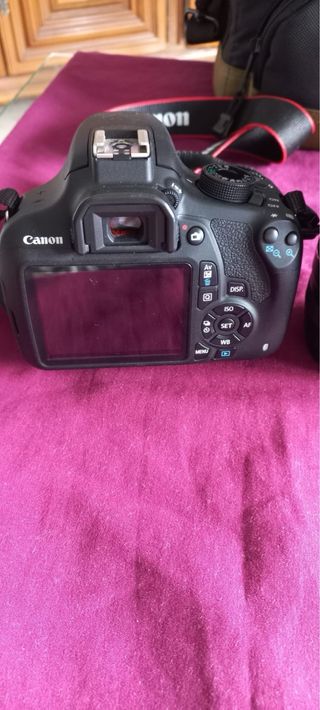 Canon EOS 1200D, objetivo Canon 18-55 y 70-30