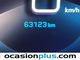 Peugeot 2008 BlueHDi 130 S&S Allure Pack EAT8 96 kW (130 CV)