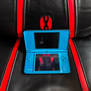 Nintendo DSi XL Azul Multisistema