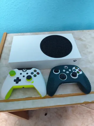 Xbox Series S Consola + 2 Mandos