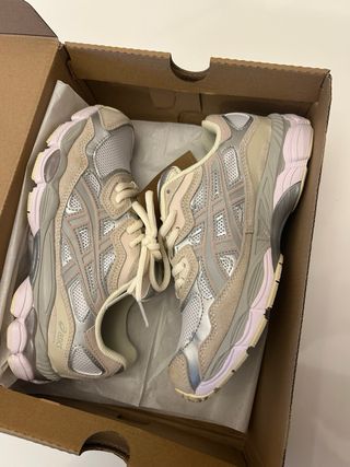 Asics Gel NYC Beige/Plata