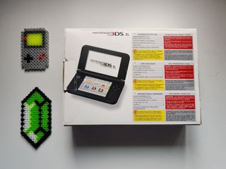 Nintendo 3DS XL Caja y manuales