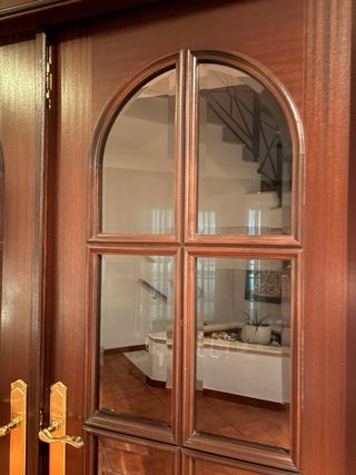 Puertas de madera maciza con cristal
