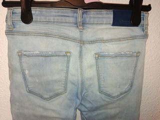 Pantalón vaquero claro Stradivarius