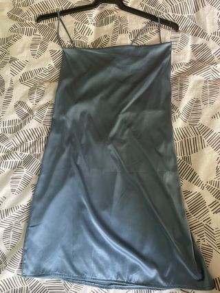 Vestido azul satinado tirantes