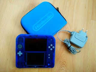 Nintendo 2DS ed. Pokémon Zafiro + Juegos + extras