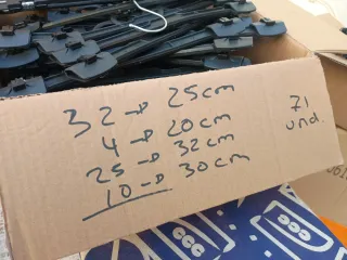 71 Perchas para faldas y pantalones