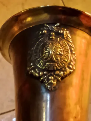 Antigua corneta decorativa