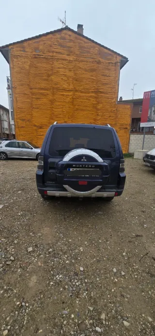 Mitsubishi Montero 2007