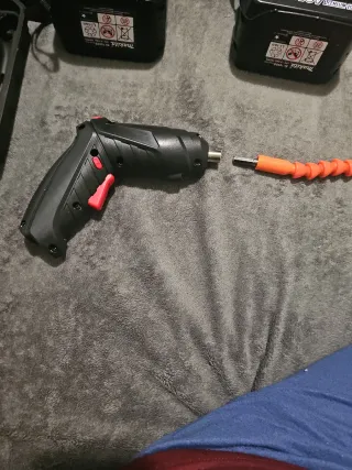 Taladros Makita 18V + Atornillador