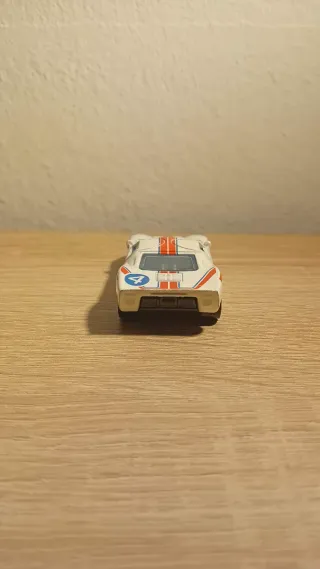 Hot Wheels Ford GT-40 Gumball 3000