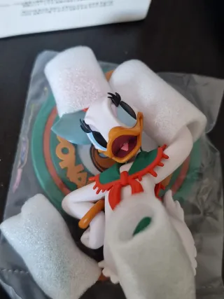 Pop Mart Donald Duck 90 Daisy Figura